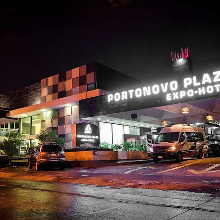 Hotel Portonovo Plaza Expo Zapopan Buitenkant foto