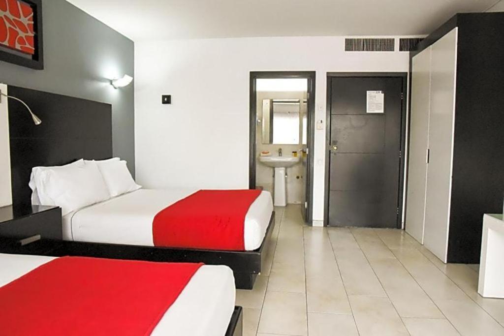 Hotel Portonovo Plaza Expo Zapopan Buitenkant foto