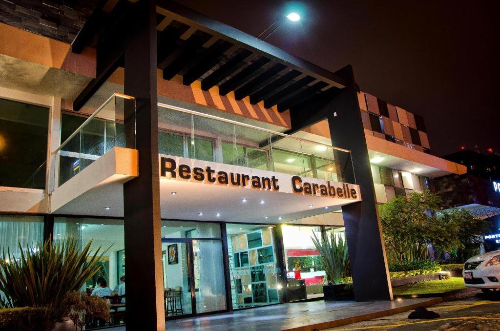 Hotel Portonovo Plaza Expo Zapopan Buitenkant foto